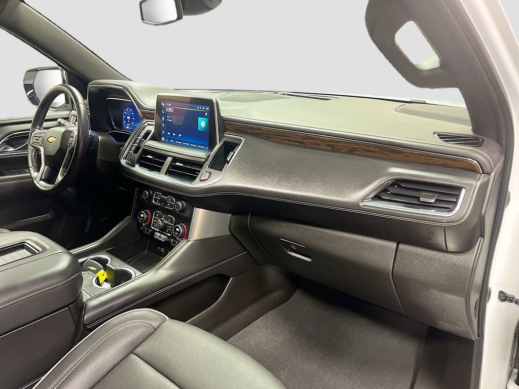 Used 2023 Chevrolet Tahoe Premier AWD/4WD image 32