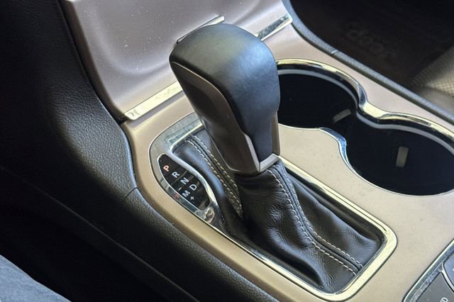 Used 2017 Jeep Grand Cherokee Overland image 20