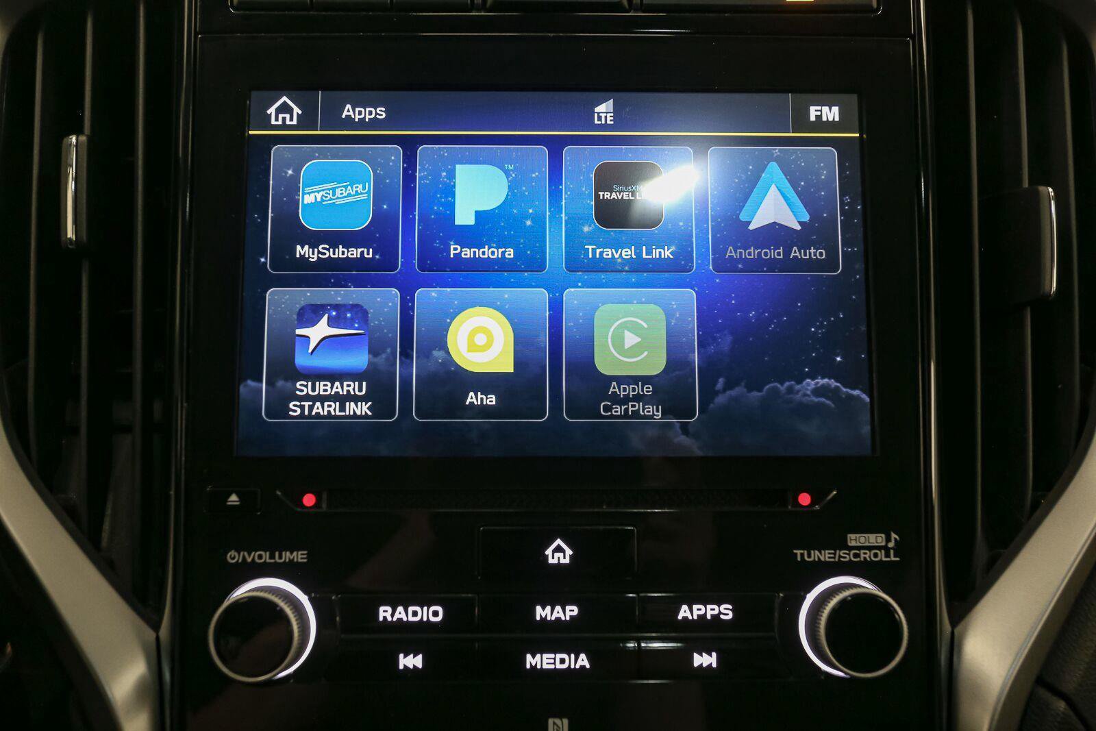 Used 2022 Subaru Ascent Limited w/ Technology Package AWD/4WD image 30
