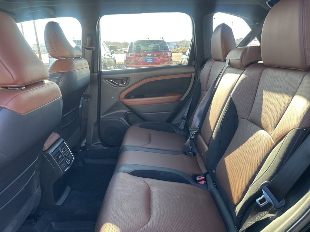 Used 2025 Subaru Forester Touring w/ Popular Package - Touring image 19