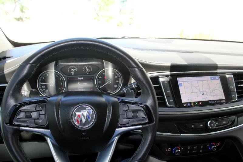 Used 2023 Buick Enclave Essence w/ Sound and Sites Package image 34