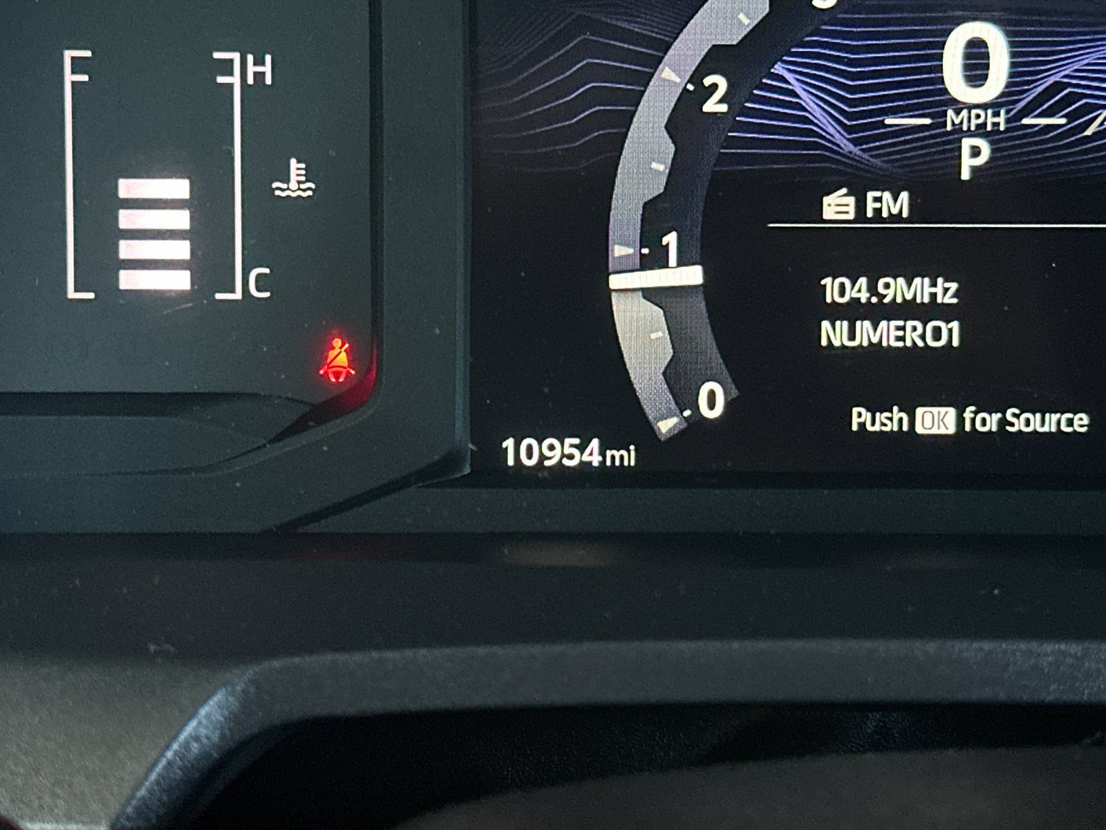 Used 2025 Toyota Tacoma SR5 AWD/4WD image 24