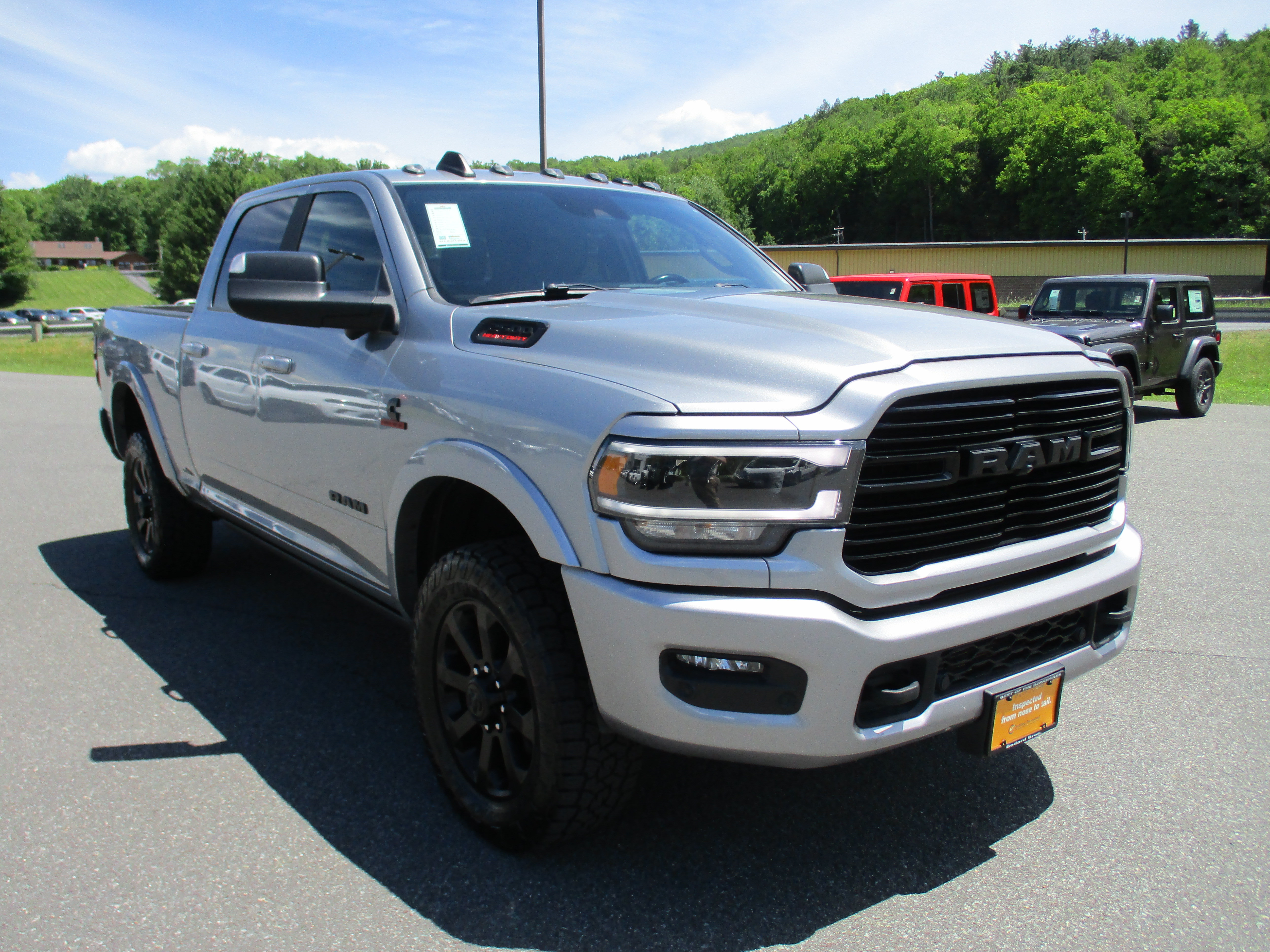 Certified 2021 RAM 2500 Laramie AWD/4WD image 3
