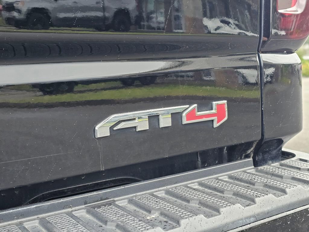 Used 2023 GMC Sierra 1500 AT4 w/ AT4 Premium Package AWD/4WD image 15