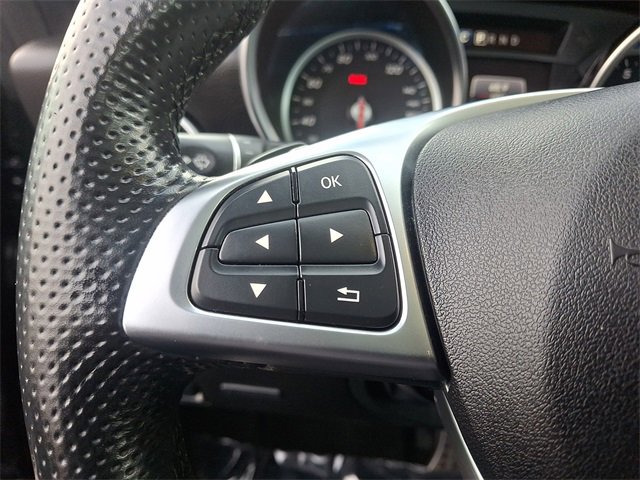 Used 2019 Mercedes-Benz SLC 300 w/ Premium Package image 18