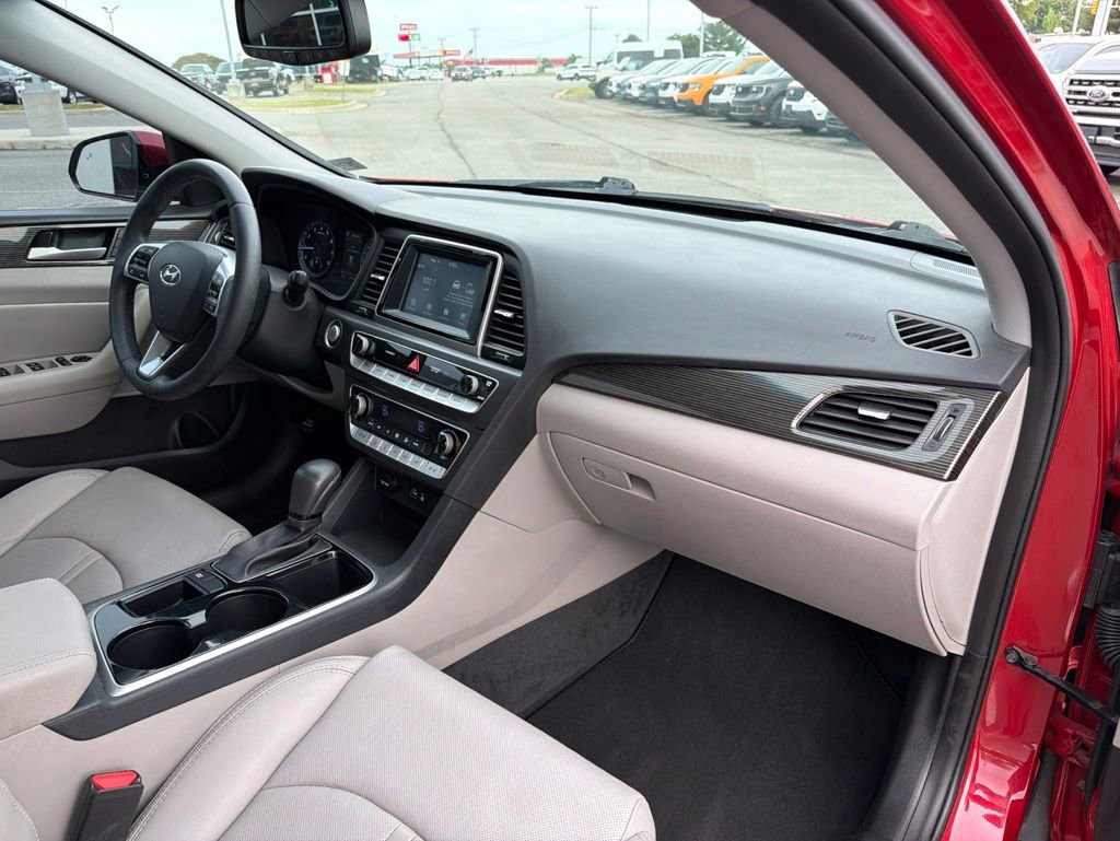 Used 2018 Hyundai Sonata Limited FWD image 22