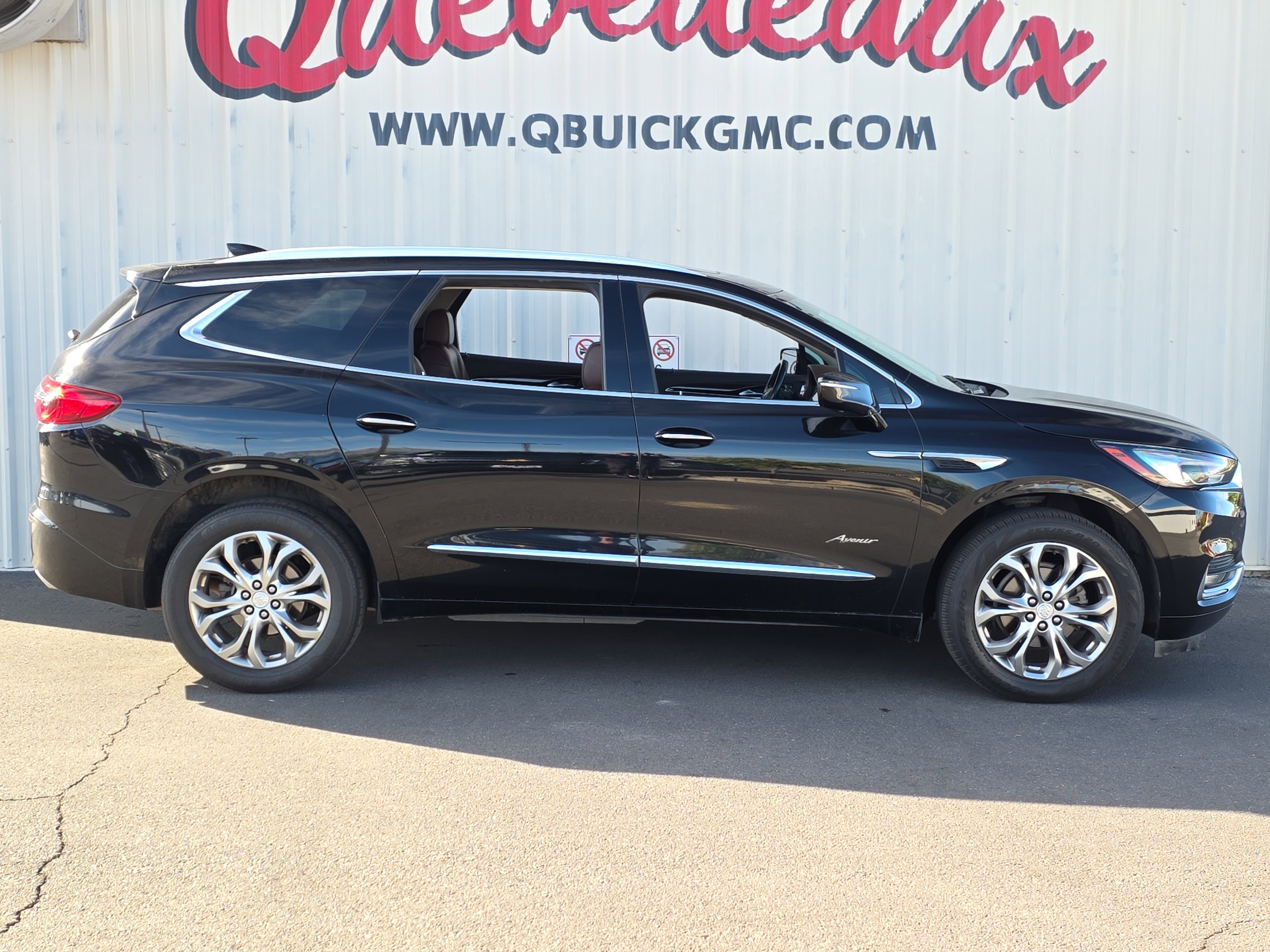 Used 2021 Buick Enclave Avenir w/ Avenir Technology Package image 9