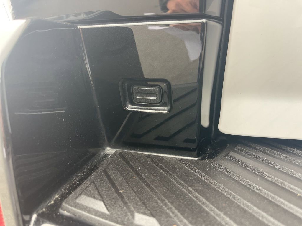 Used 2024 GMC Hummer EV 3X w/ Extreme Off-Road Package image 39