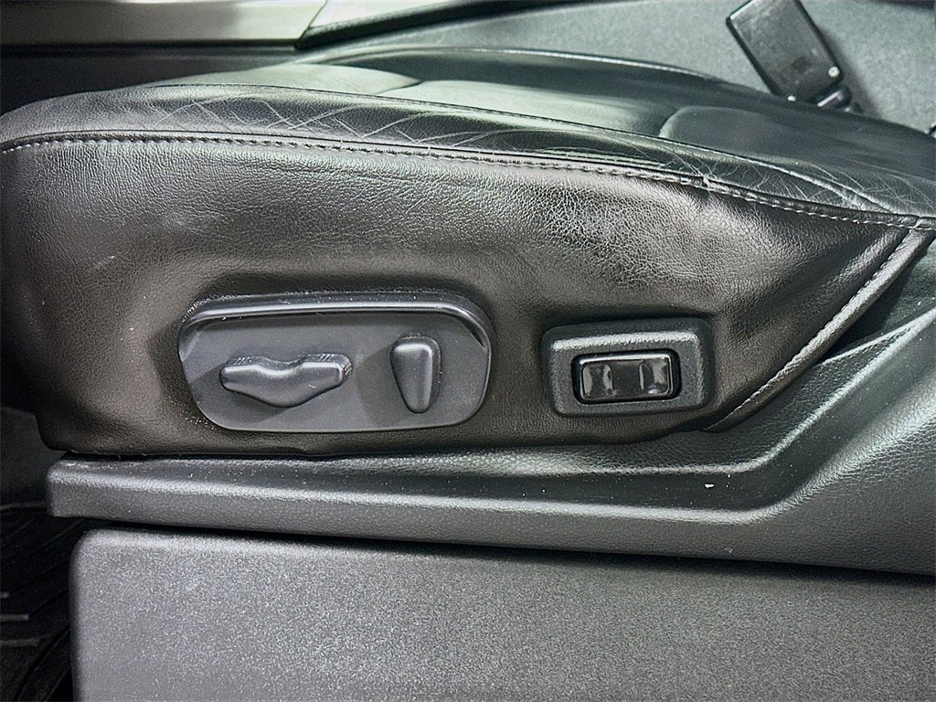 Used 2015 Nissan Armada SL image 22