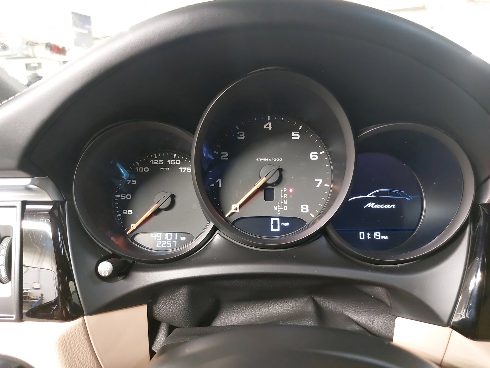 Used 2019 Porsche Macan AWD/4WD image 21
