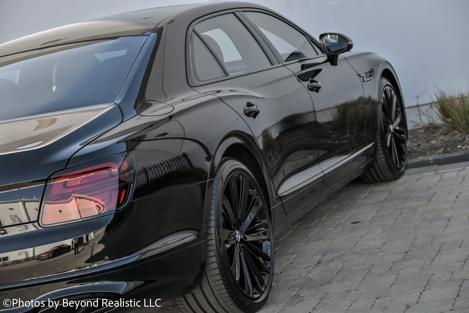 Used 2024 Bentley Flying Spur W12 image 14