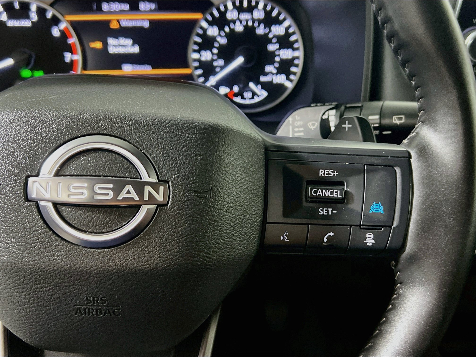 Used 2025 Nissan Rogue SV FWD image 19