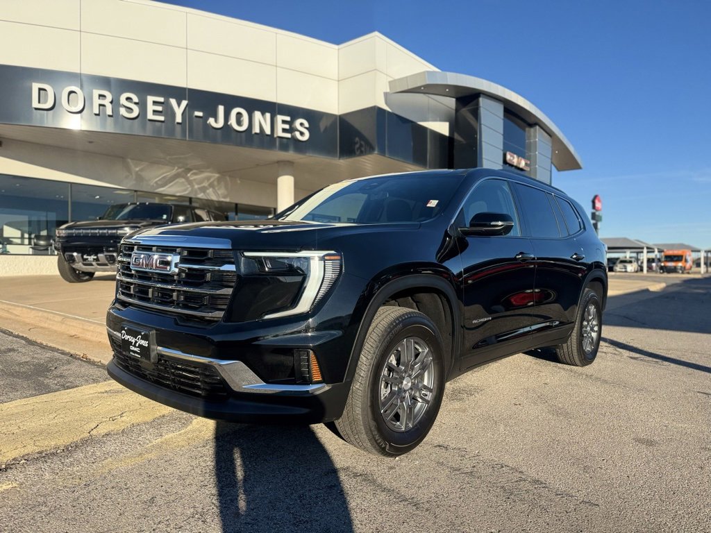 Used 2025 GMC Acadia Elevation image 1