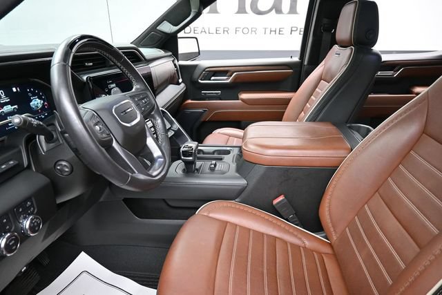 Used 2023 GMC Sierra 1500 Denali Ultimate AWD/4WD image 16