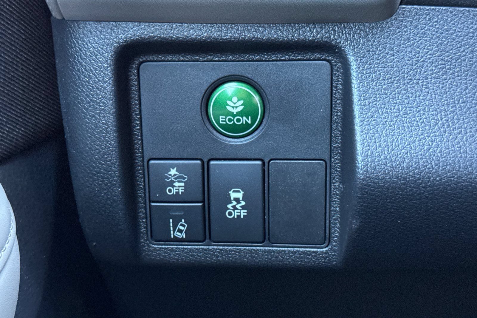 Used 2022 Honda HR-V EX image 29