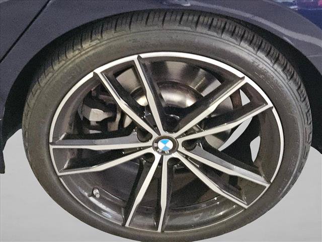 Used 2024 BMW 330i xDrive Sedan w/ M Sport Package AWD/4WD image 5
