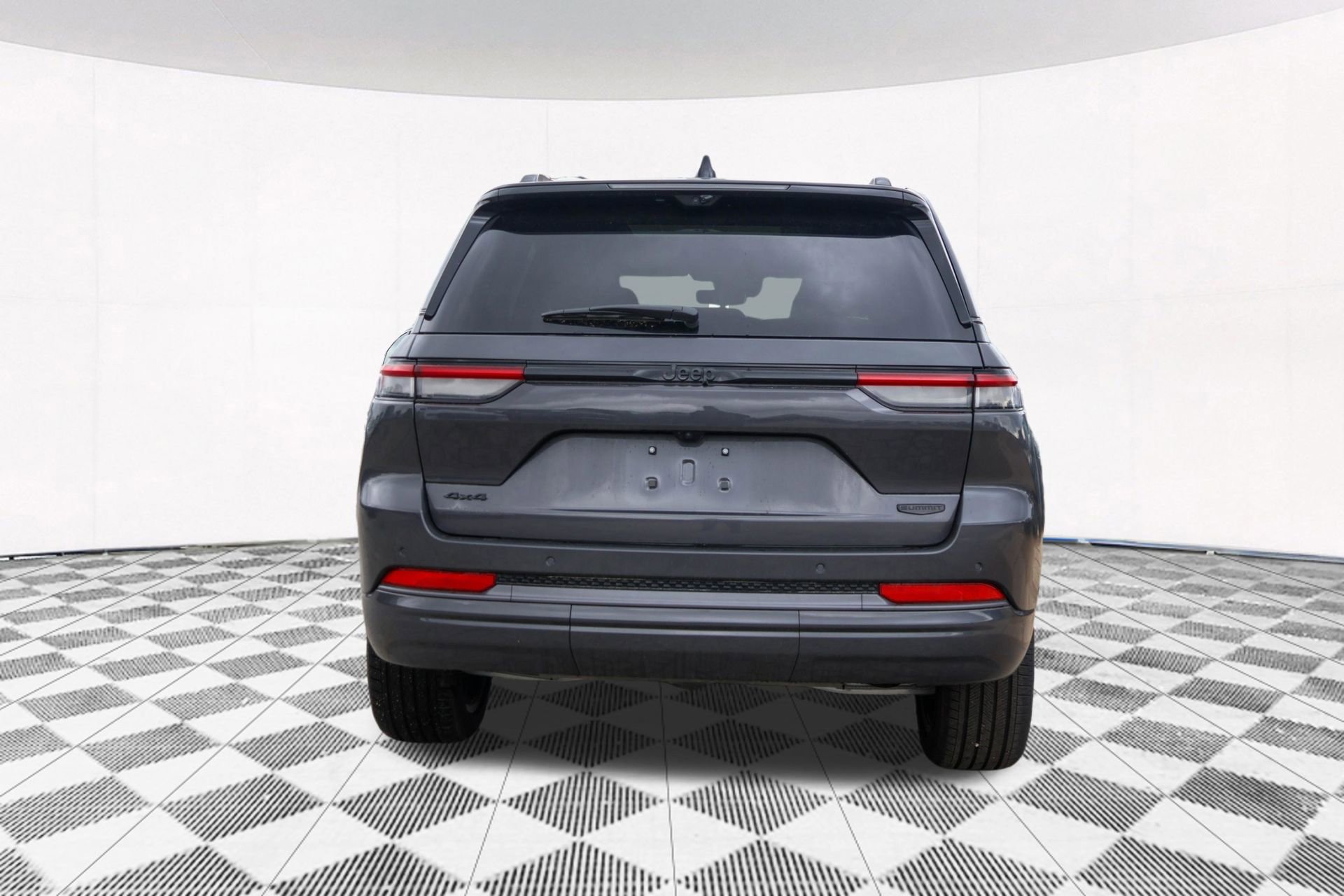 New 2026 Jeep Grand Cherokee Summit w/ Obsidian Package image 14