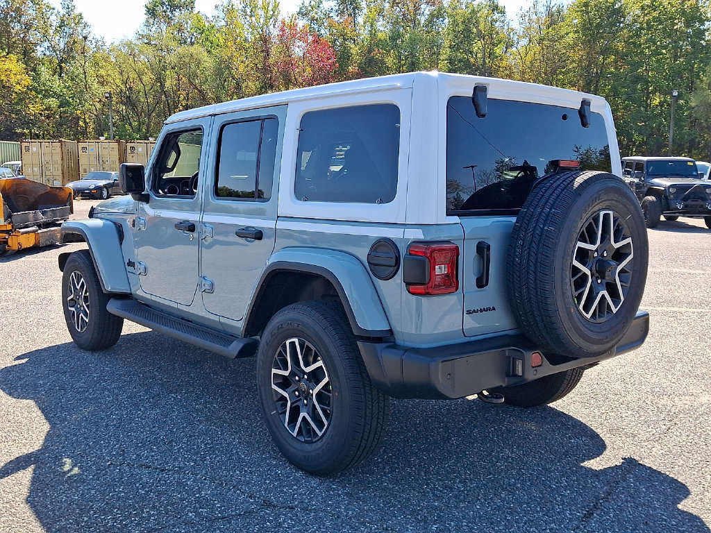 New 2027 Jeep Wrangler Unlimited Sahara AWD/4WD image 6