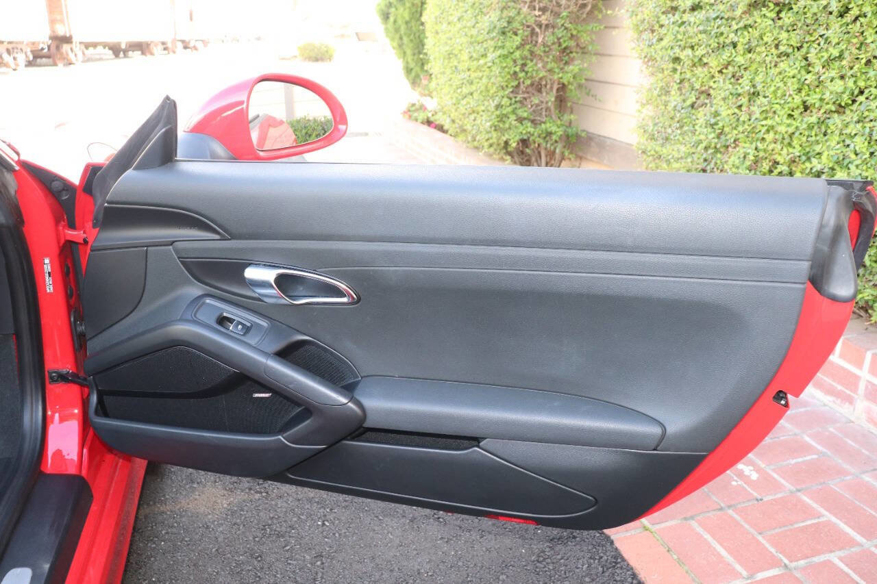 Used 2016 Porsche Boxster image 36