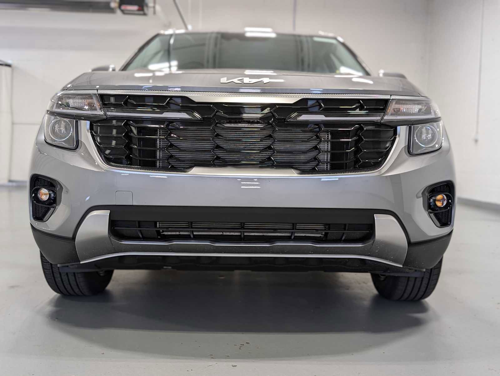 New 2026 Kia Seltos S image 2