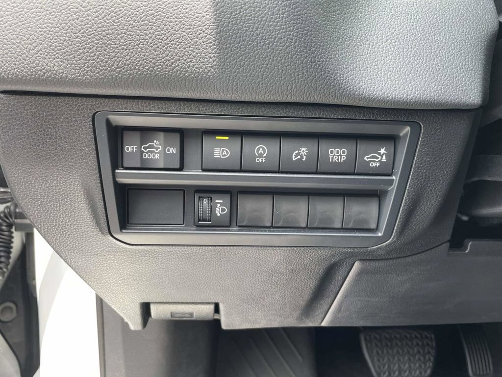 New 2026 Toyota Tundra Limited AWD/4WD image 30
