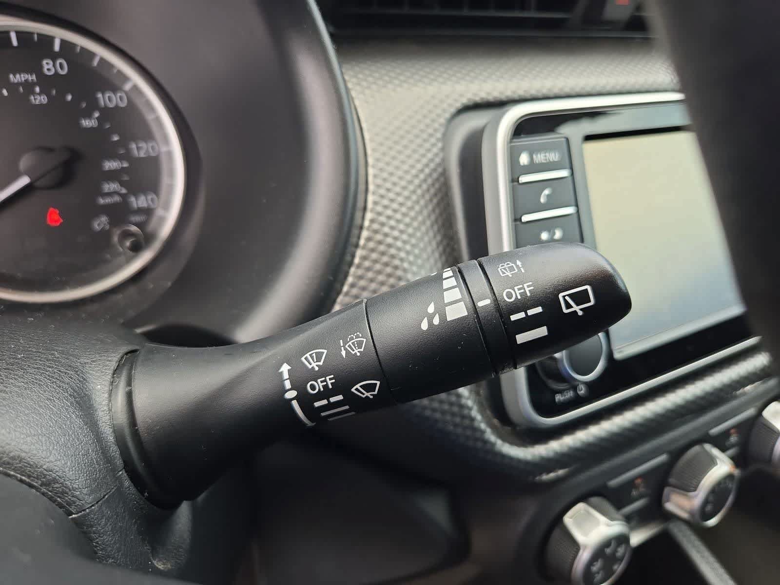 Used 2019 Nissan Kicks S FWD image 23