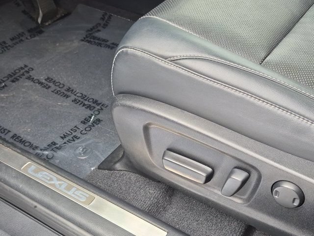 Used 2020 Lexus RX 350L FWD w/ Premium Package image 17
