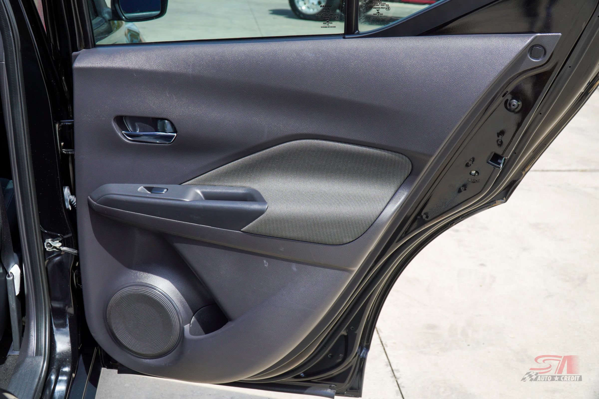 Used 2020 Nissan Kicks SV FWD image 25