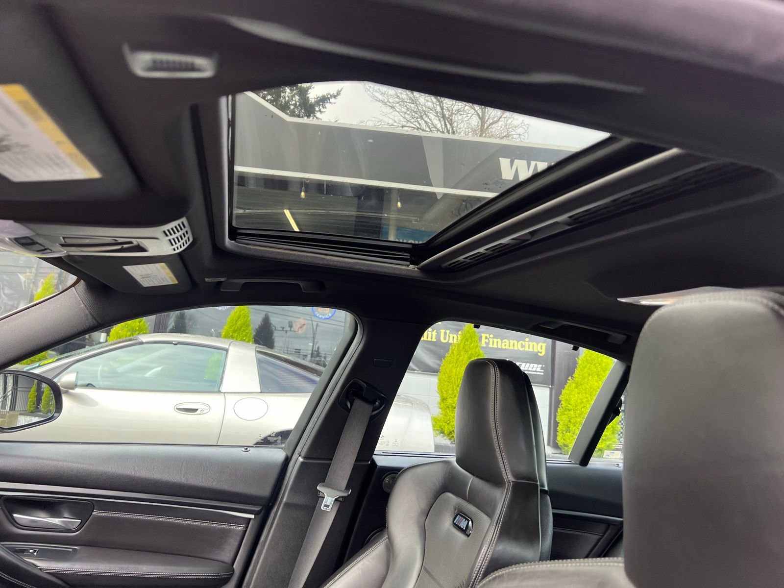 Used 2017 BMW M3 RWD image 26