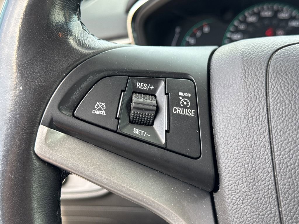 Used 2018 Chevrolet Trax LT w/ LT Convenience Package image 24