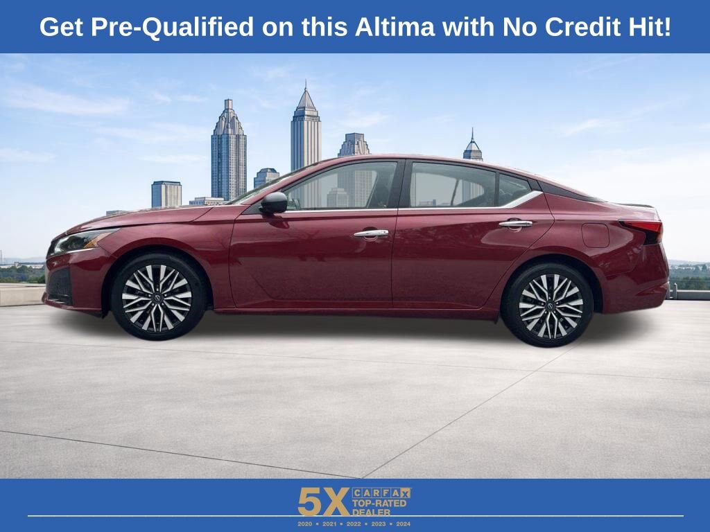 Used 2025 Nissan Altima 2.5 SV image 21