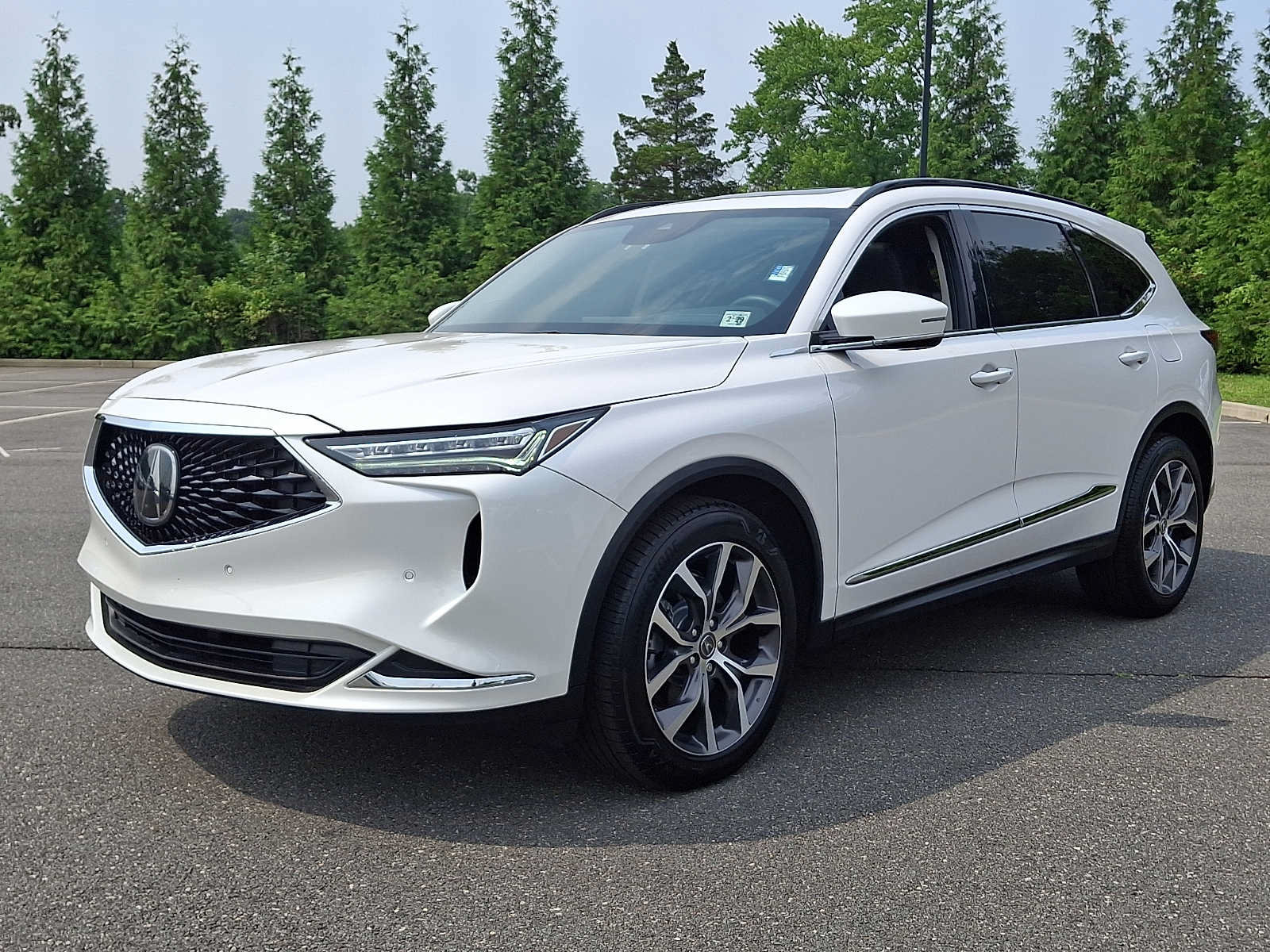 Certified 2024 Acura MDX SH-AWD w/ Technology Package image 3