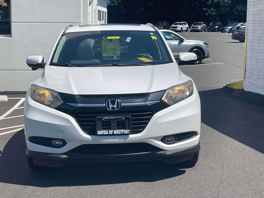 Certified 2018 Honda HR-V EX-L image 2
