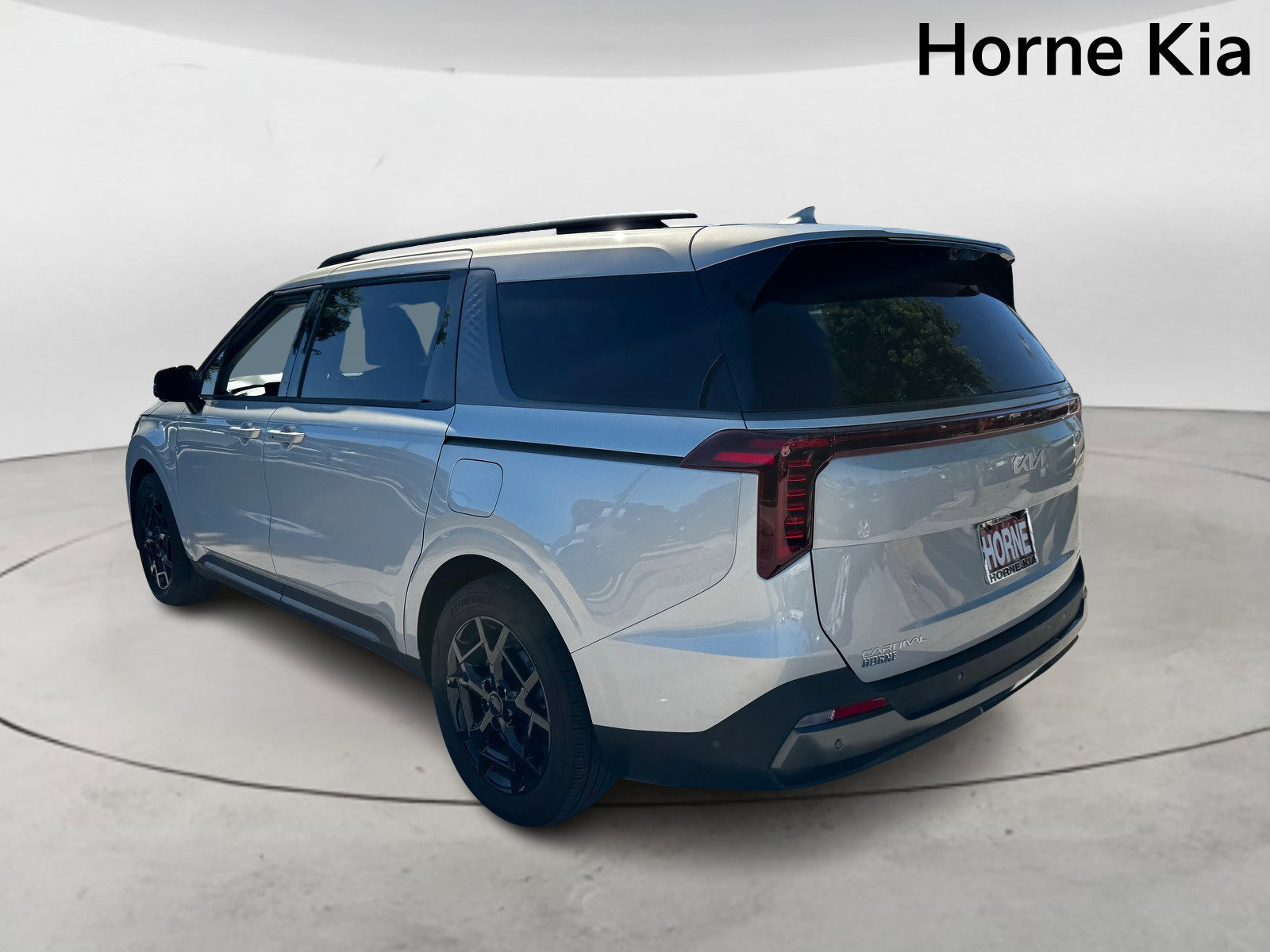 New 2025 Kia Carnival SX Prestige image 5