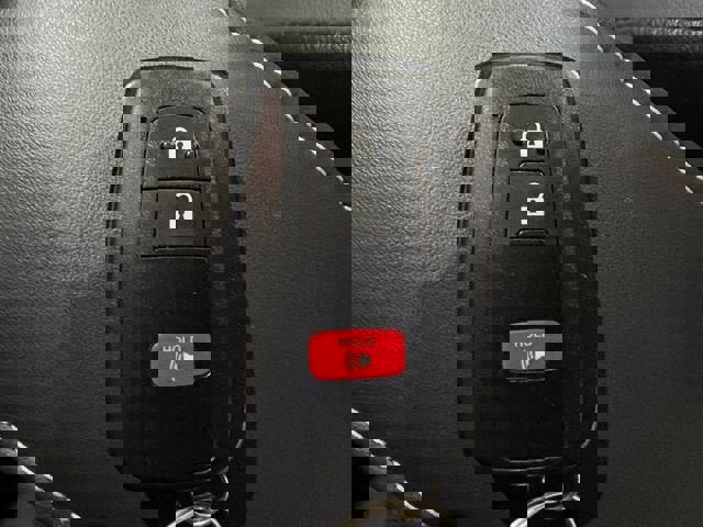 Used 2021 Toyota Corolla XSE image 18