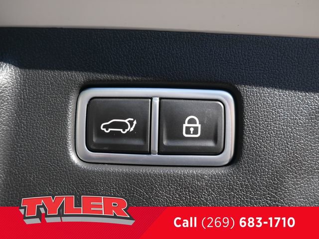 Used 2024 Kia Sorento SX Prestige w/ Panoramic Sunroof Package image 20