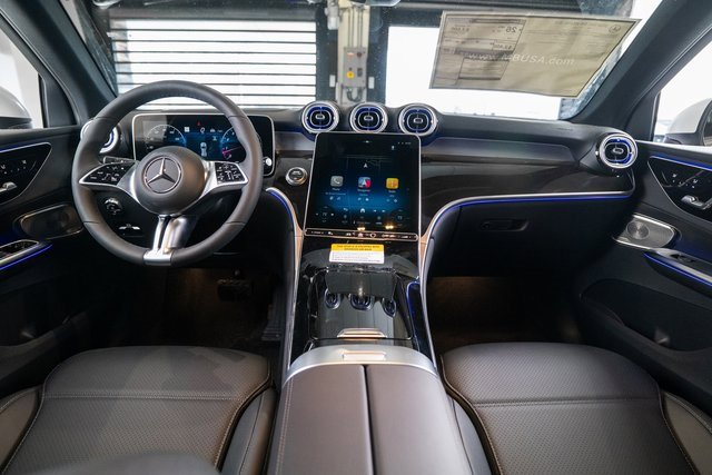 New 2026 Mercedes-Benz GLC 300 4MATIC image 11
