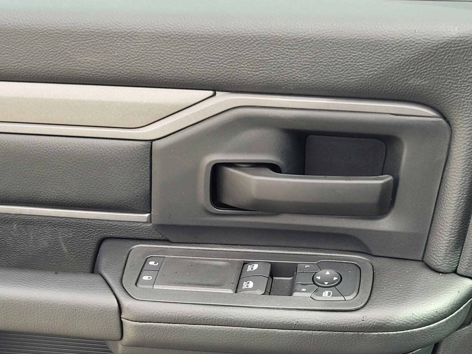 New 2026 RAM 5500 Tradesman AWD/4WD image 25