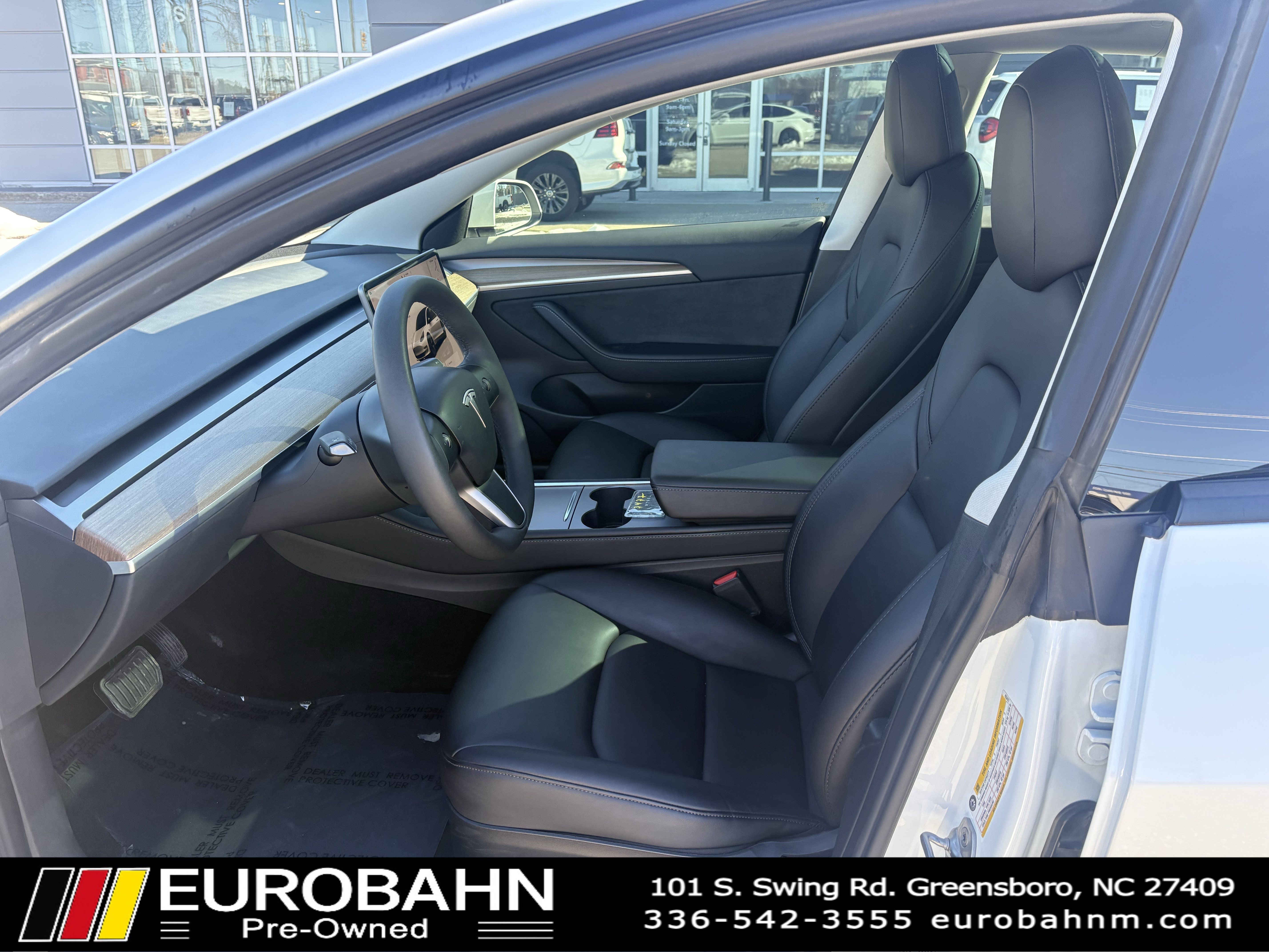 Used 2023 Tesla Model 3 Standard Range image 7