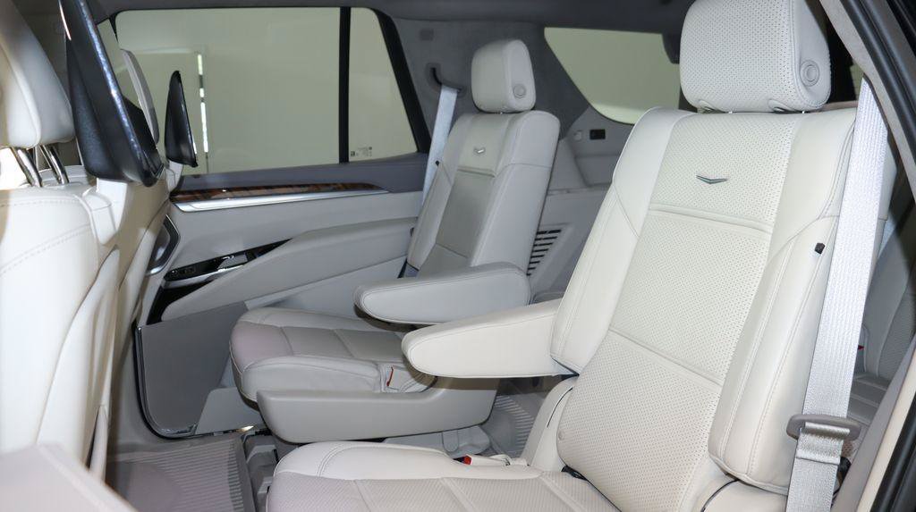 Certified 2025 Cadillac Escalade Sport Platinum AWD/4WD image 29