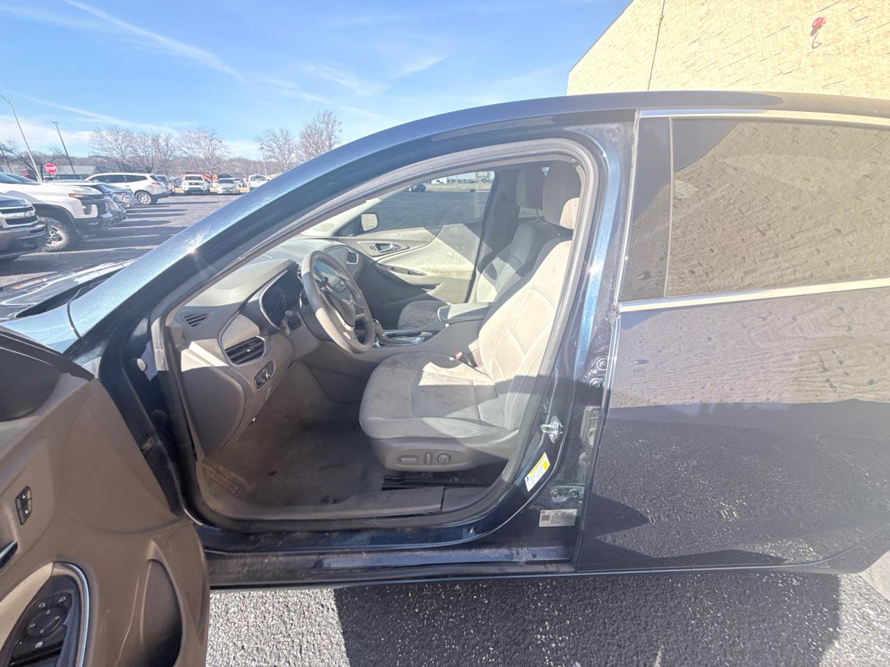 Used 2020 Chevrolet Malibu LT FWD image 10