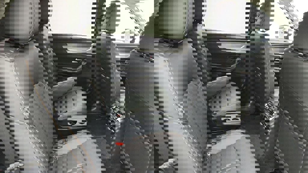 Used 2025 MAZDA CX-90 Plug-In Hybrid w/Premium Sport image 25