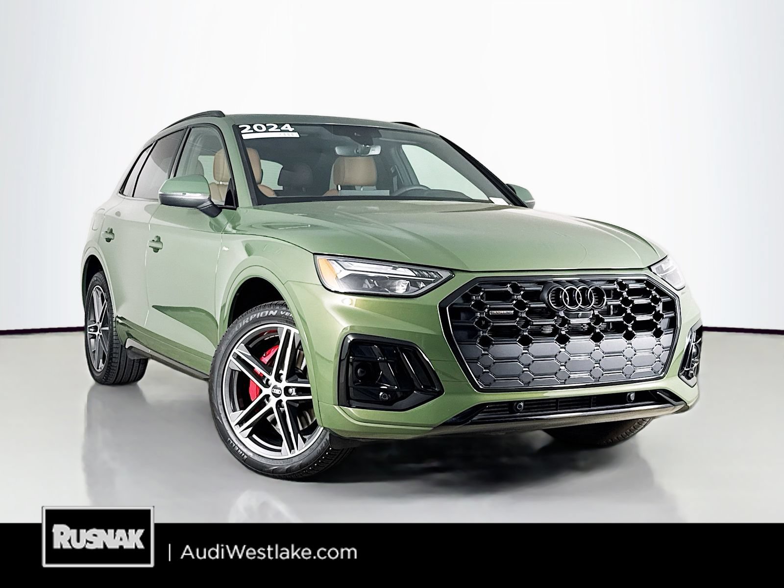 Certified 2024 Audi Q5 e Premium Plus w/ Premium Plus Package