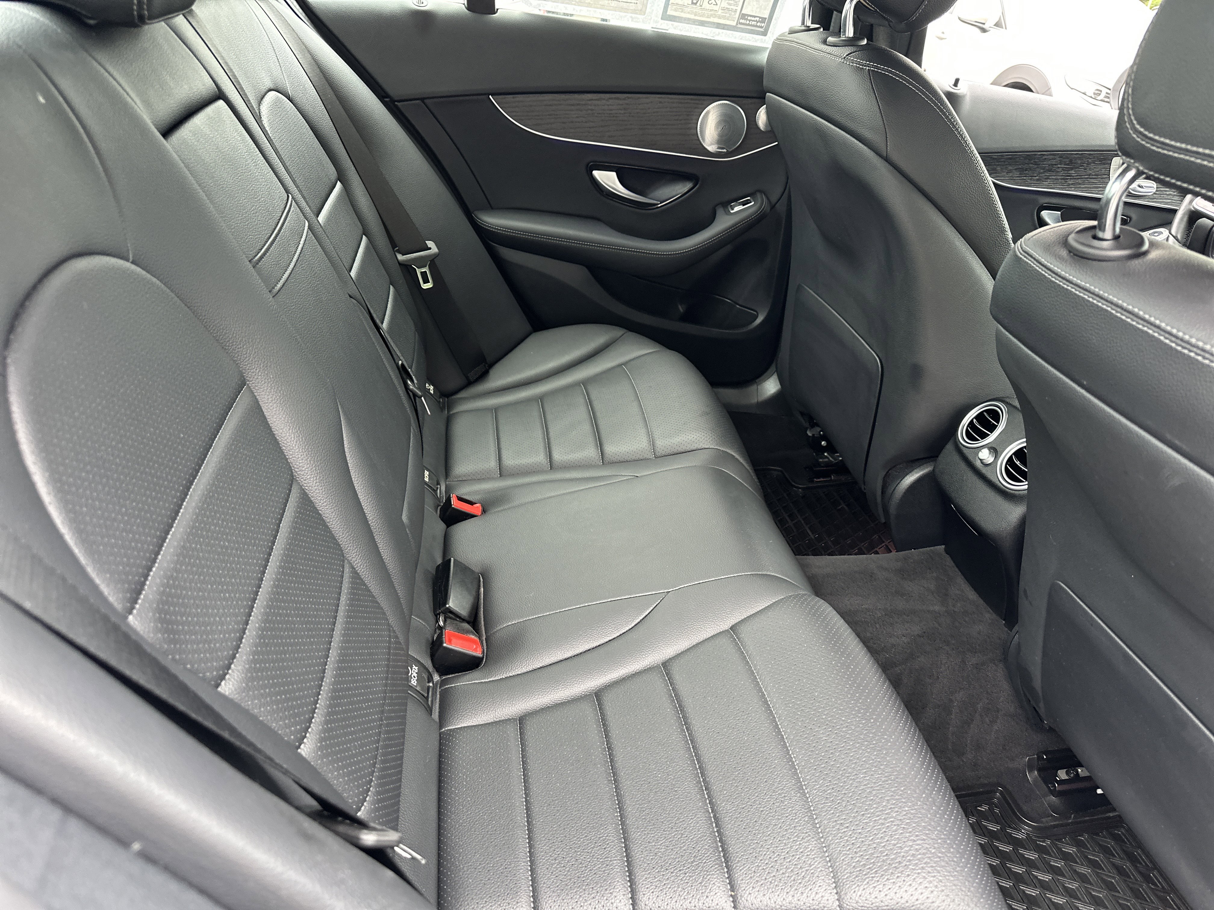 Used 2021 Mercedes-Benz C 300 4MATIC Sedan w/ Premium Package image 14