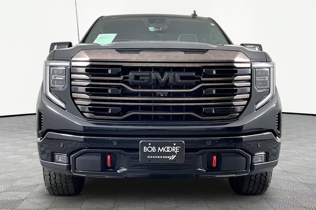 Used 2022 GMC Sierra 1500 AT4X AWD/4WD image 2