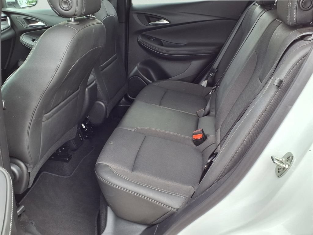 Used 2025 Buick Encore GX Preferred FWD image 23