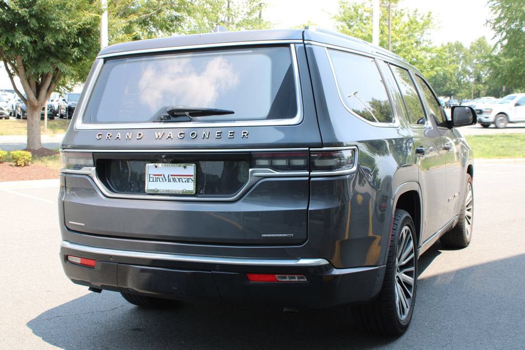 Used 2022 Jeep Grand Wagoneer Series III w/ Rear Seat Video Group 1 AWD/4WD image 3