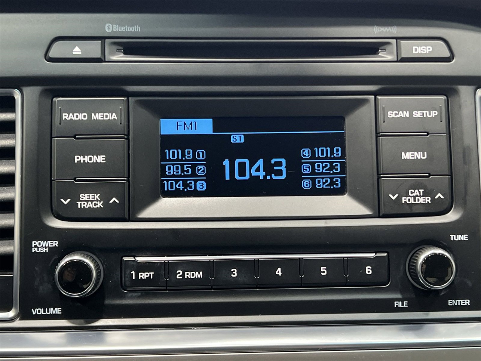 Used 2015 Hyundai Sonata SE image 16