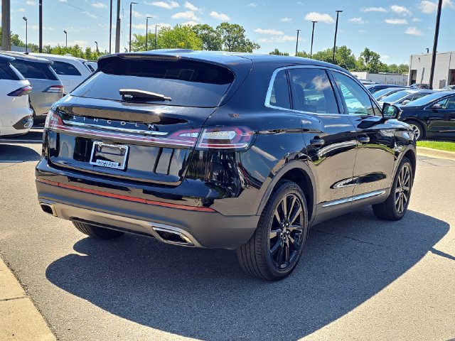 Certified 2023 Lincoln Nautilus Reserve w/ Monochromatic Package AWD/4WD image 4