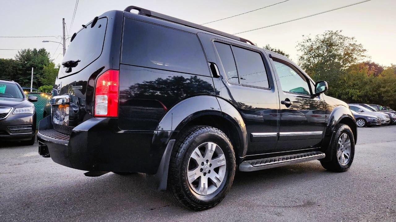 Used 2011 Nissan Pathfinder Silver image 14